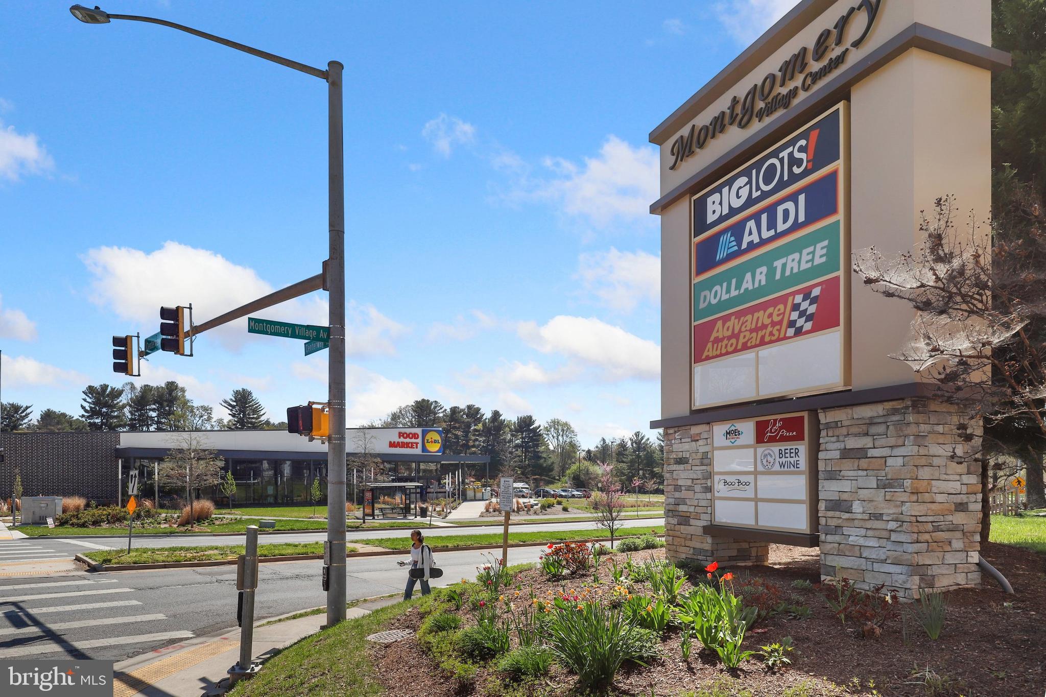 GABLE FIELD - Residential