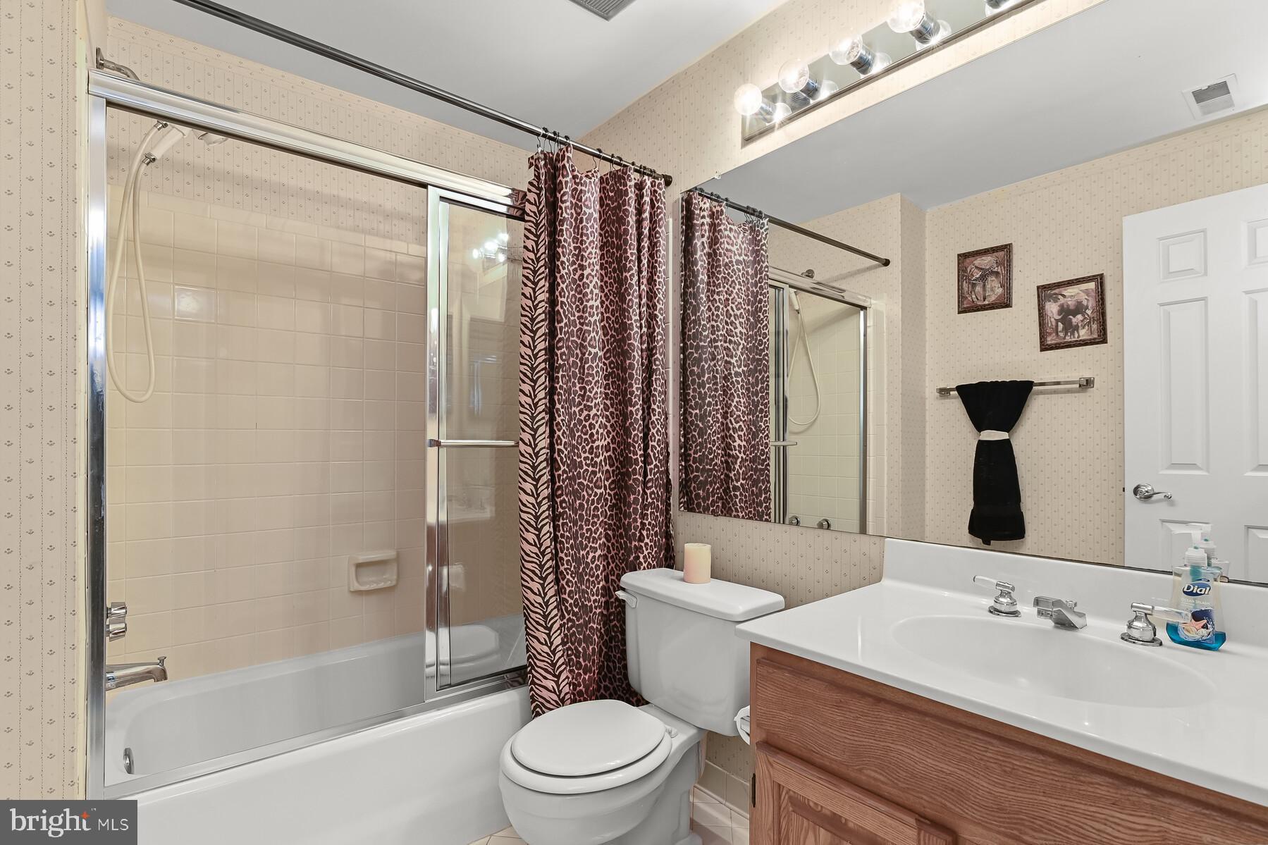 GABLE FIELD - Residential