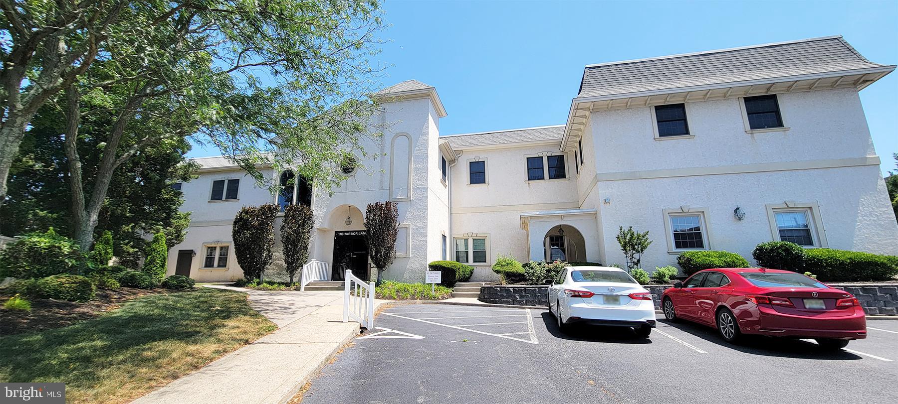 110 HARBOR LANE