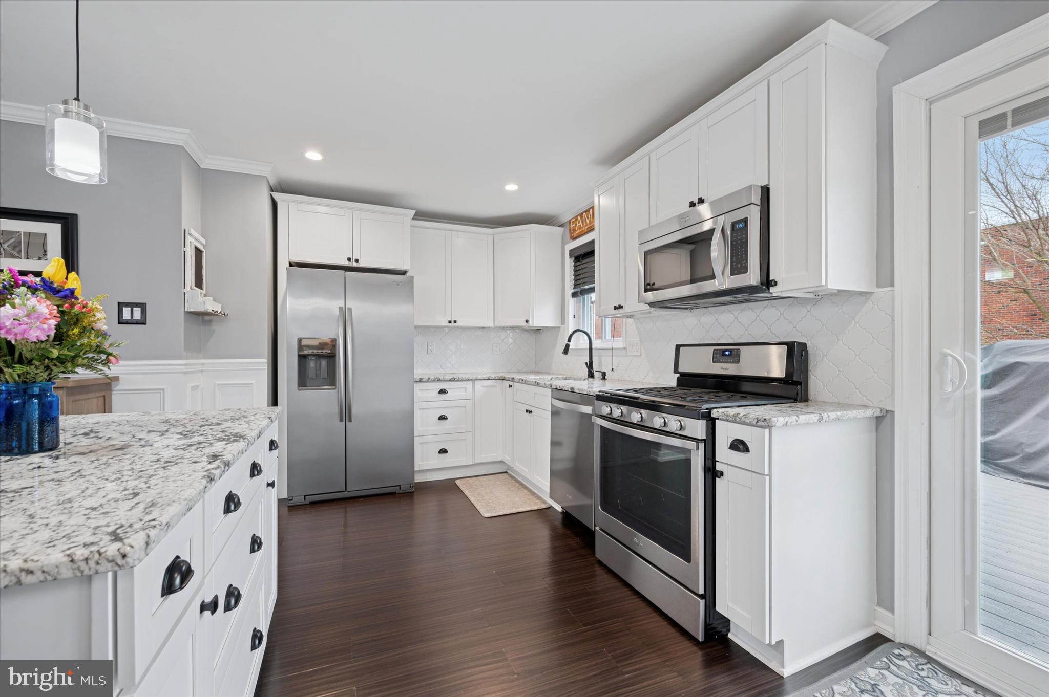 BUSTLETON - Residential