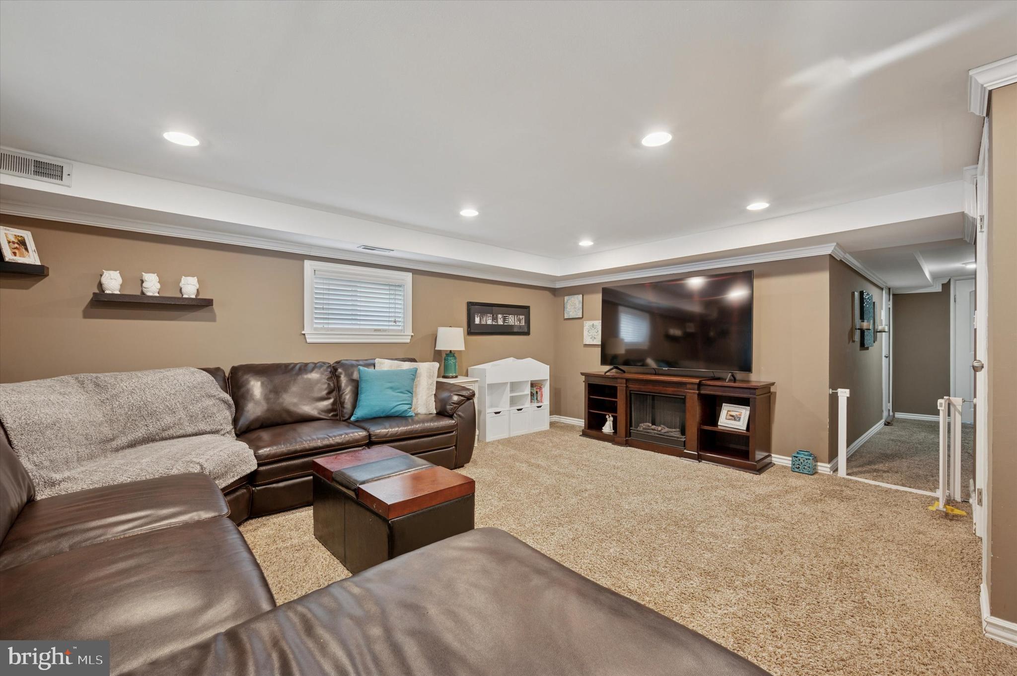 BUSTLETON - Residential