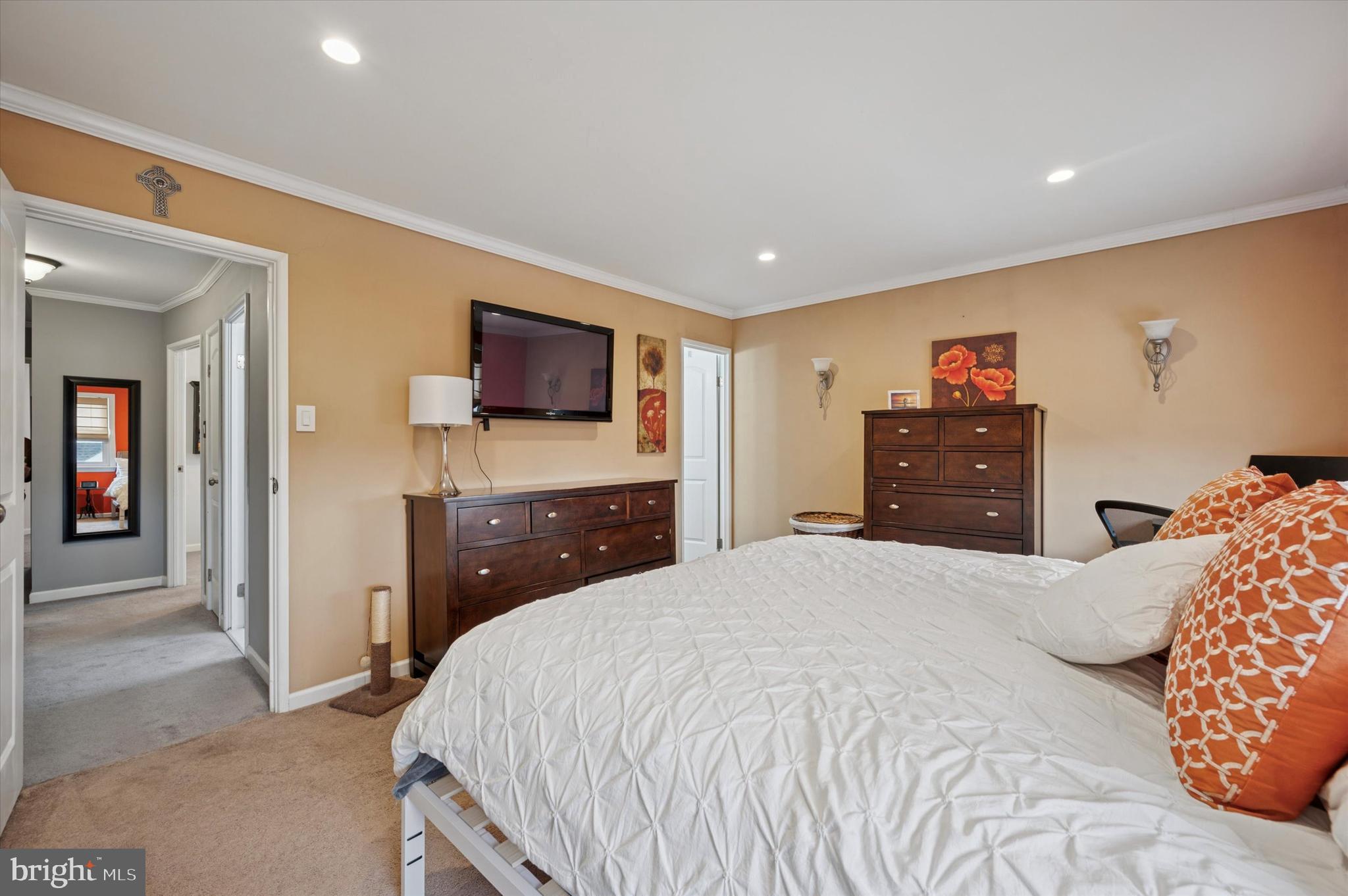 BUSTLETON - Residential