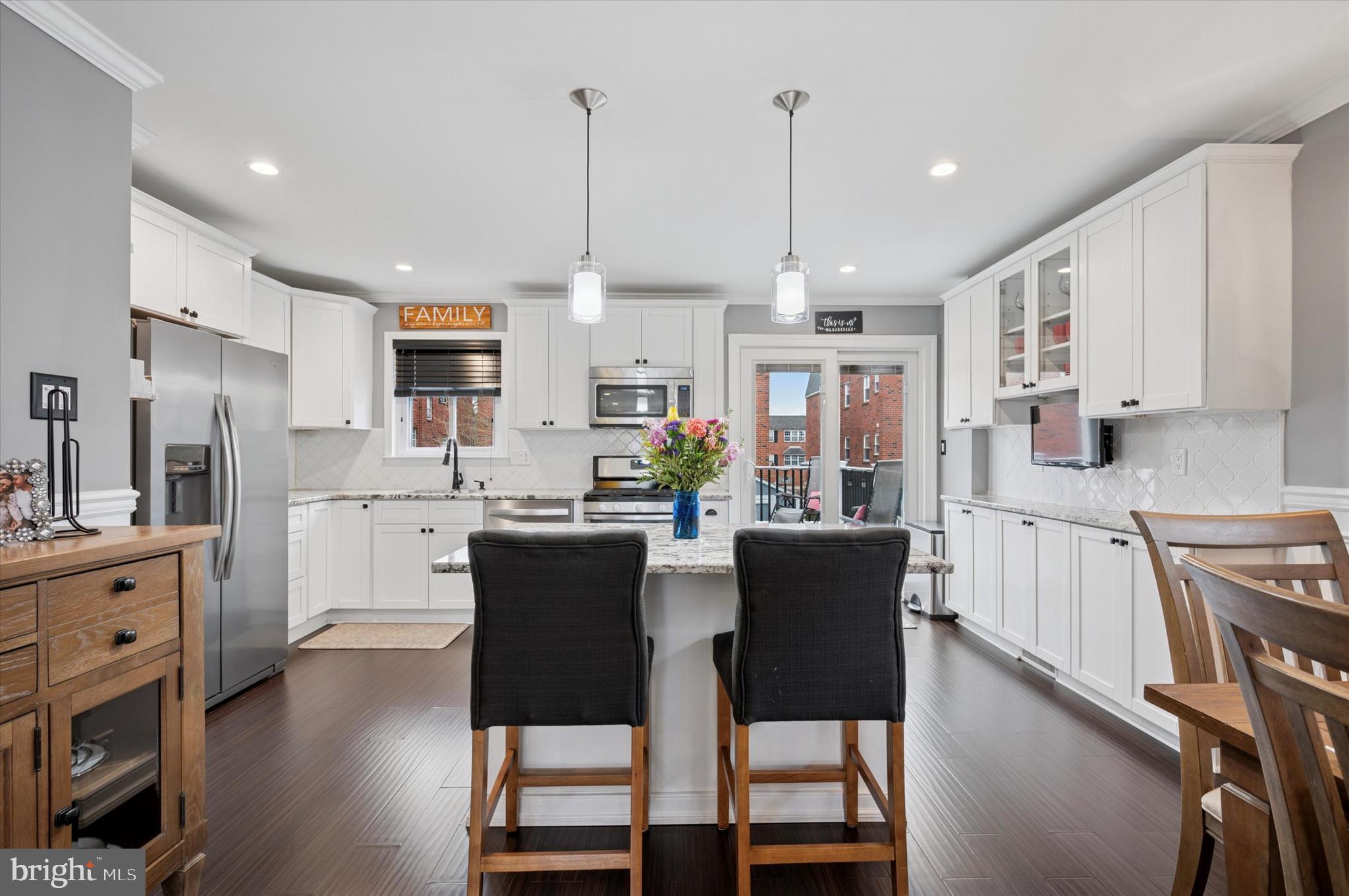 BUSTLETON - Residential