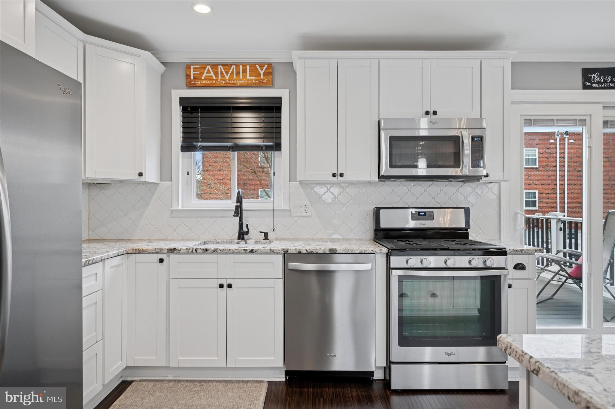 BUSTLETON - Residential