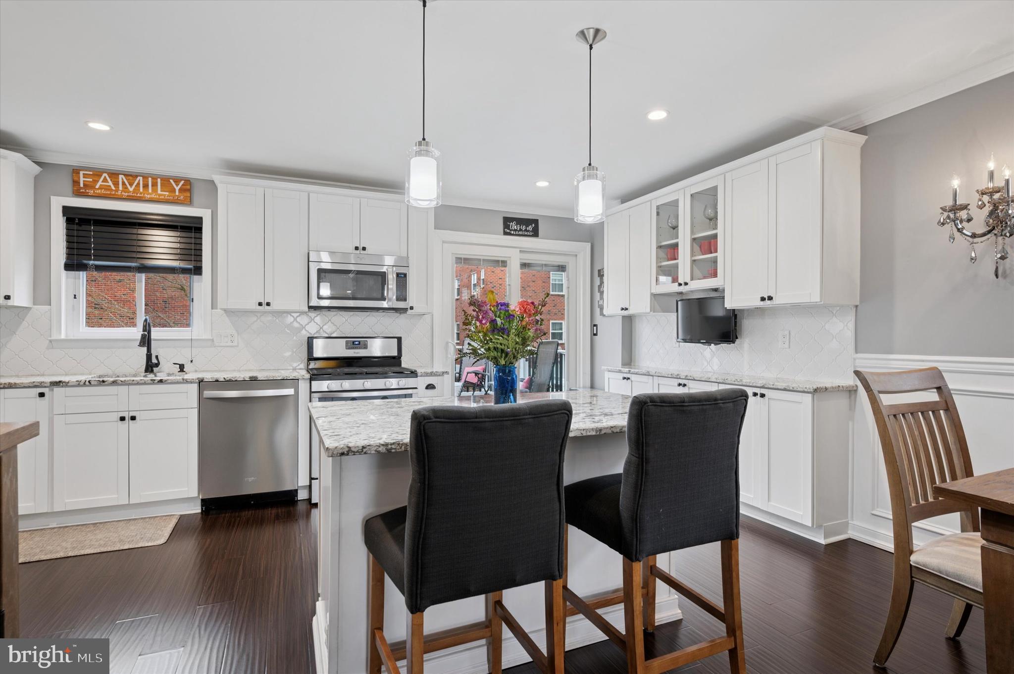 BUSTLETON - Residential