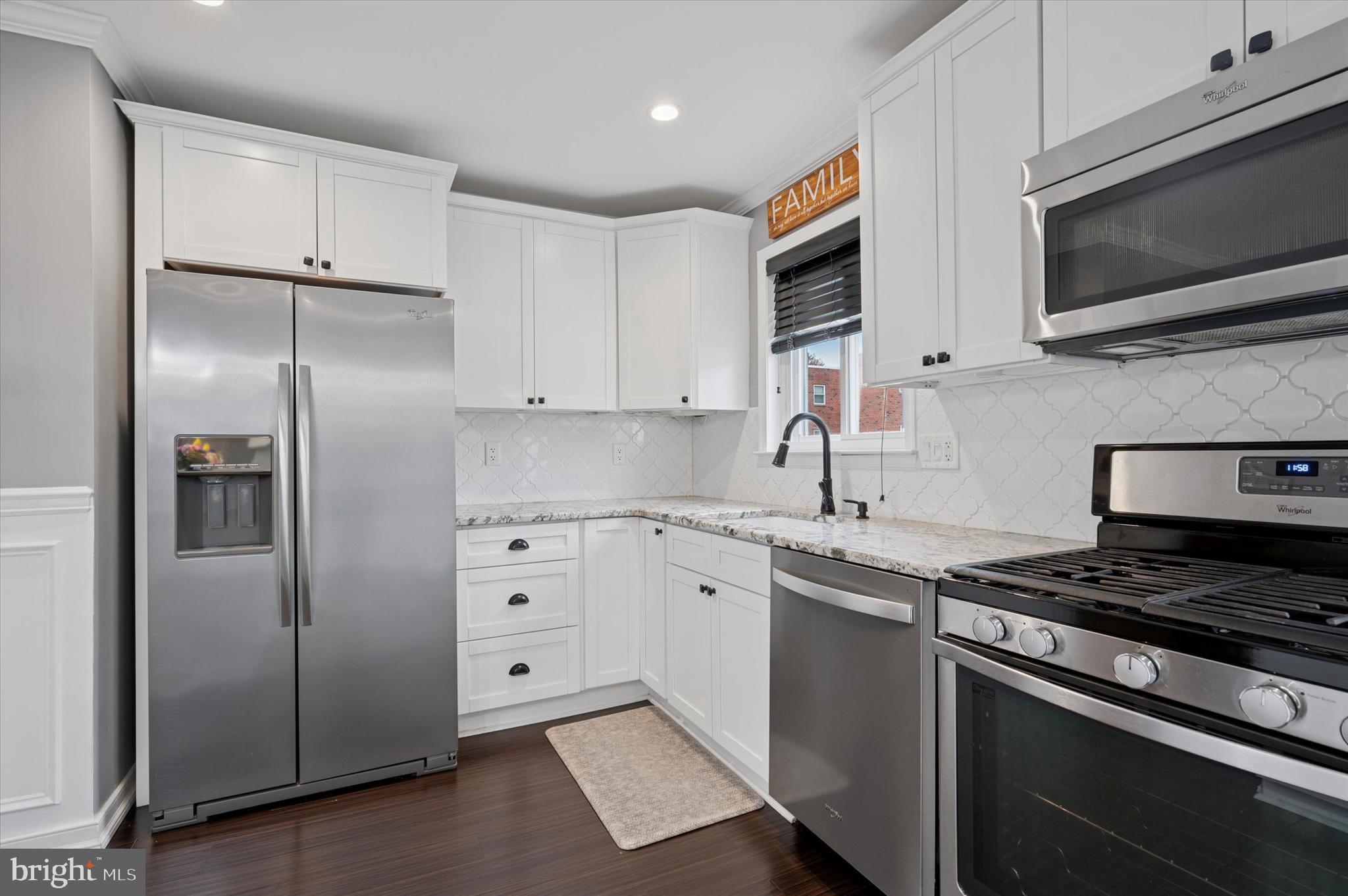 BUSTLETON - Residential