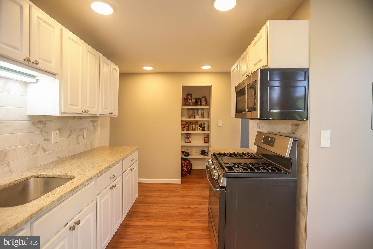 3303 HUNTLEY SQUARE DRIVE C2