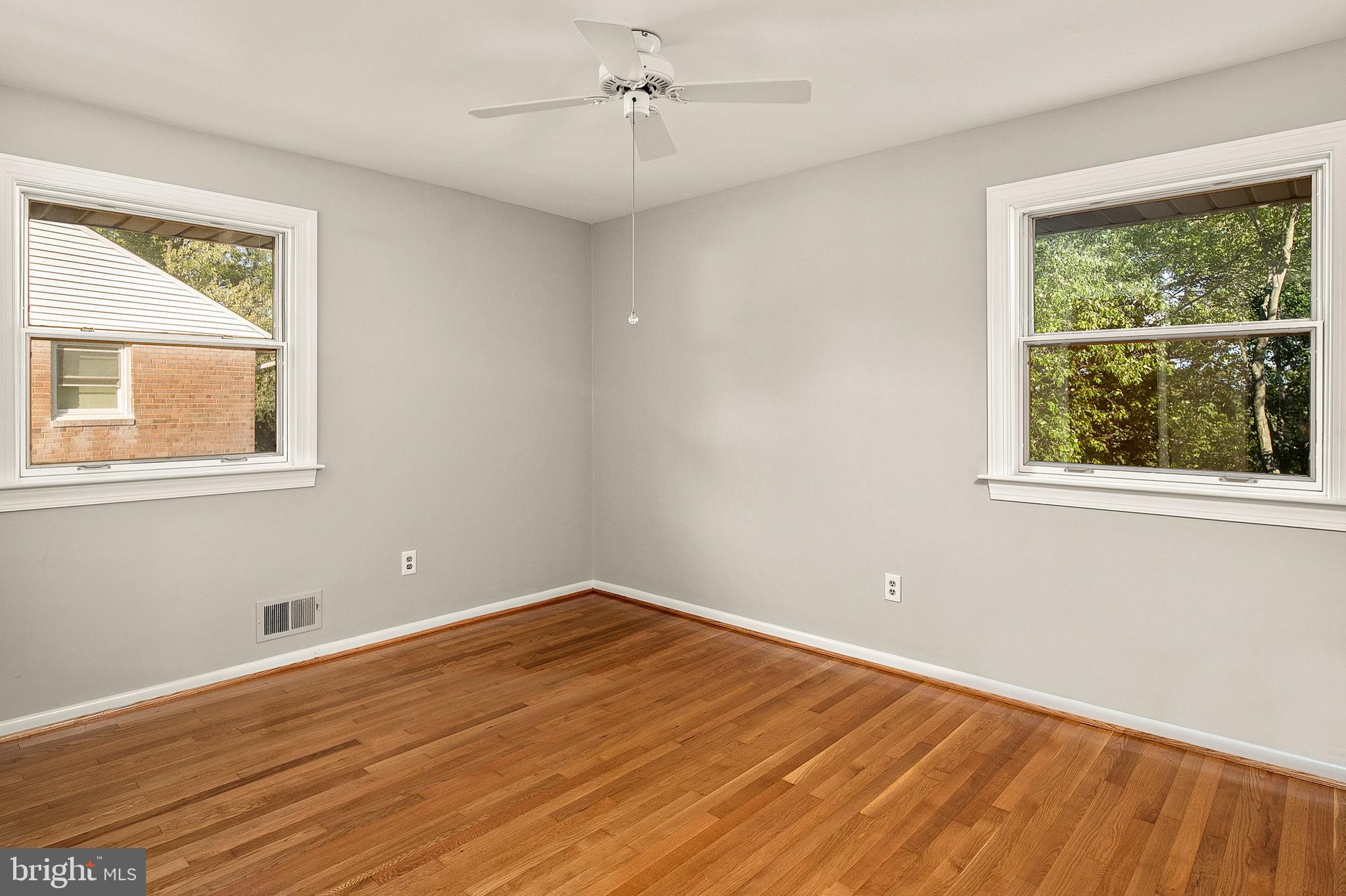 CALVERTON - Residential