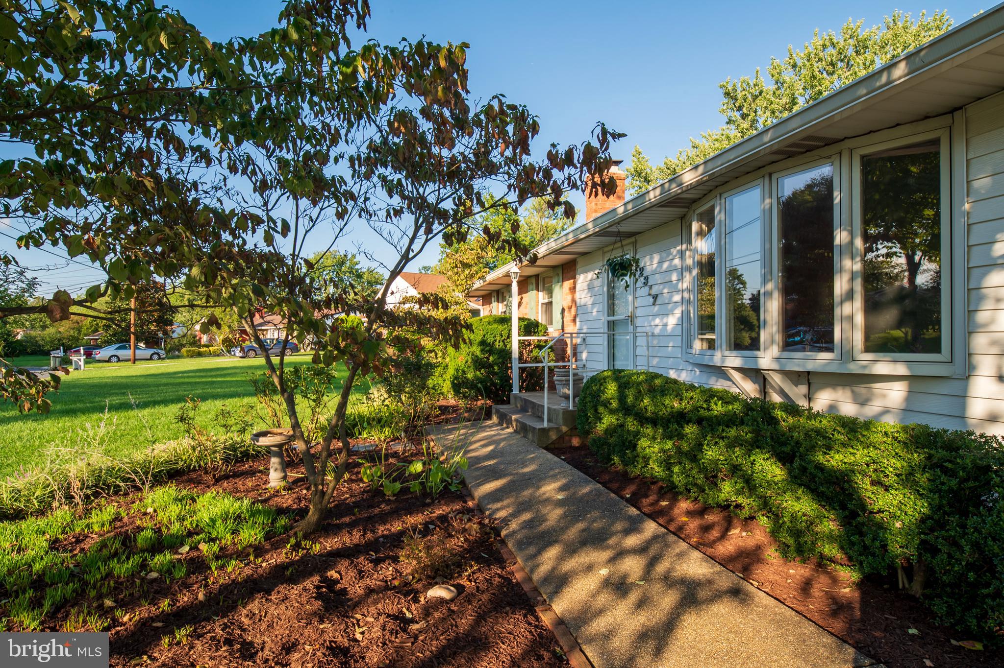 CALVERTON - Residential