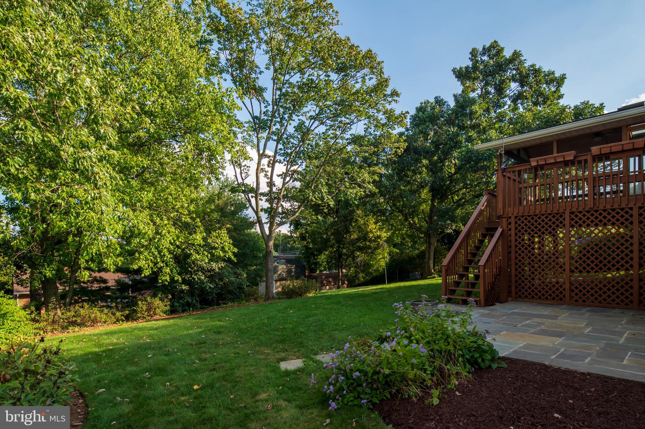 CALVERTON - Residential