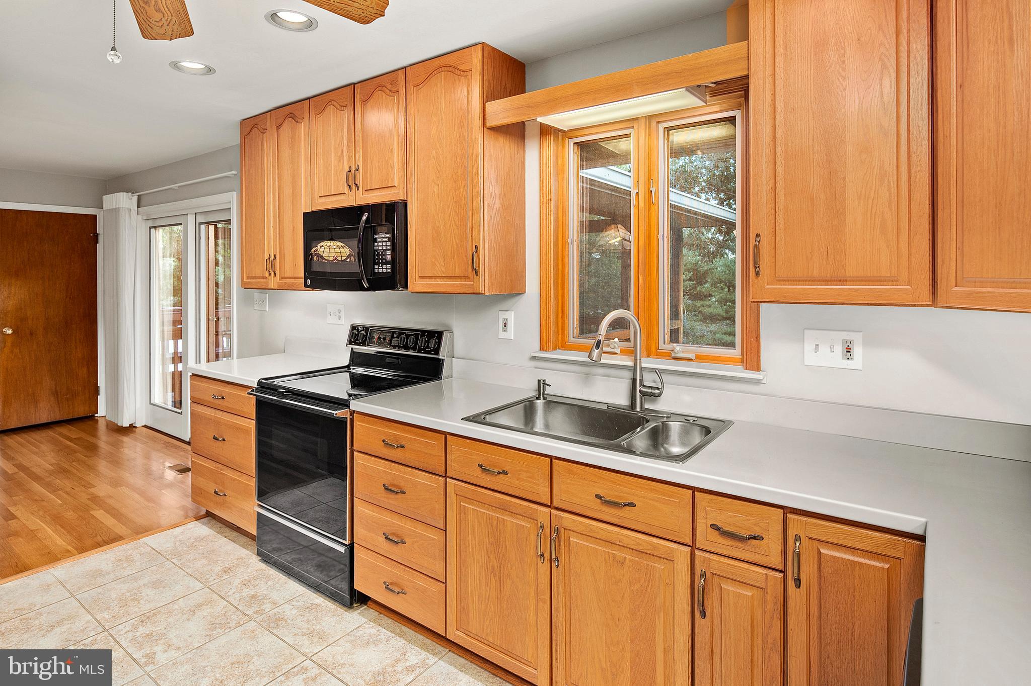 CALVERTON - Residential