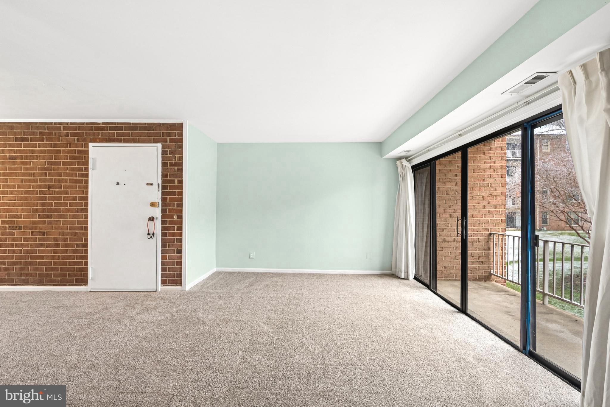 WESTCHESTER PARK - Residential