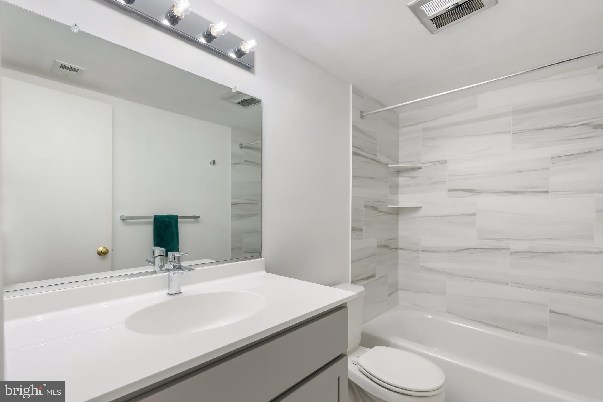 WESTCHESTER PARK - Residential