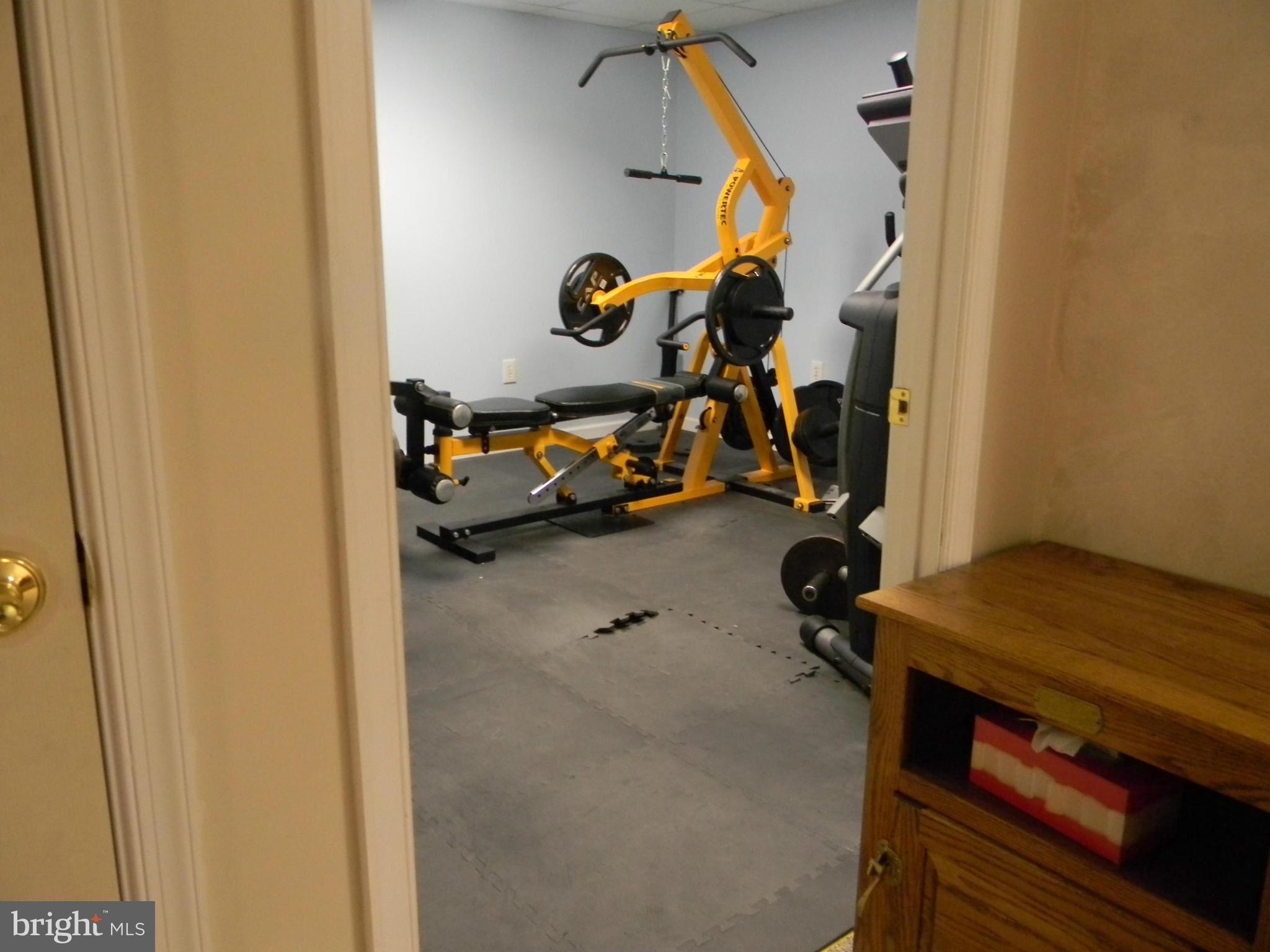 HIGH RIDGE - Residential