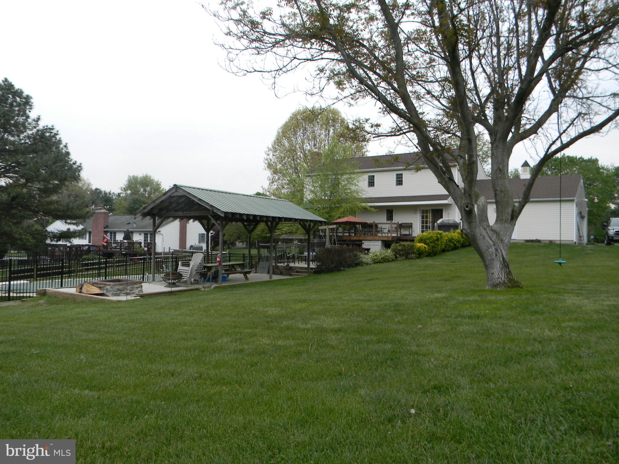 HIGH RIDGE - Residential