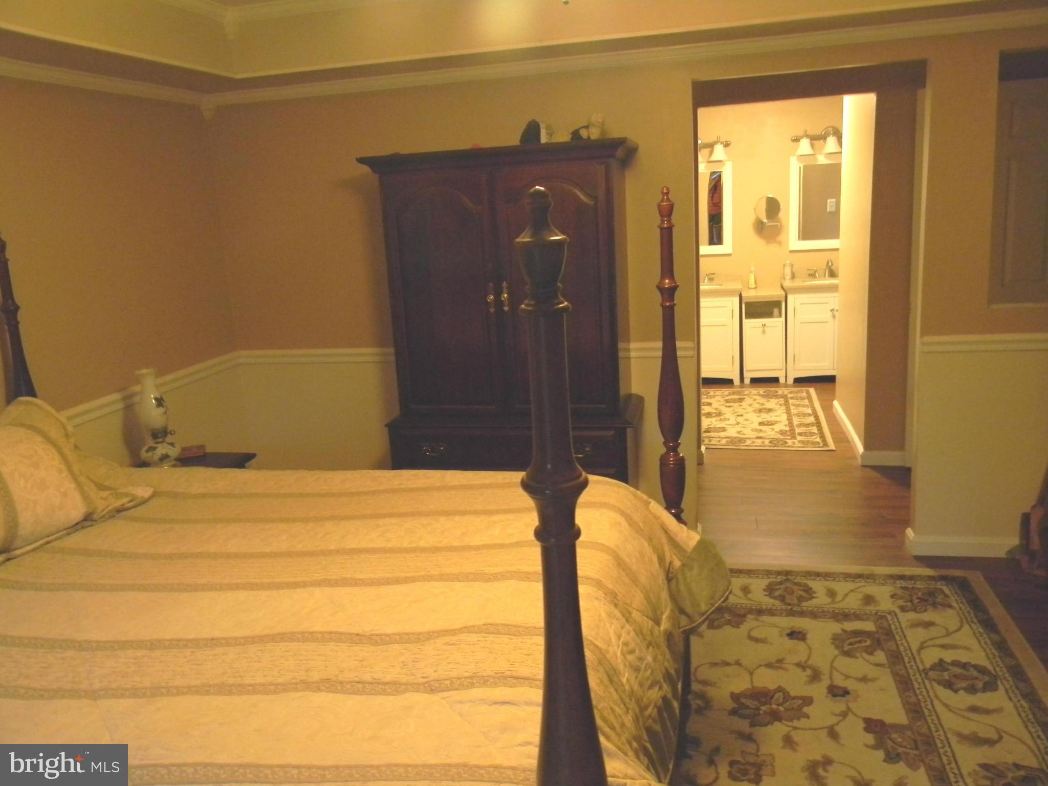 HIGH RIDGE - Residential