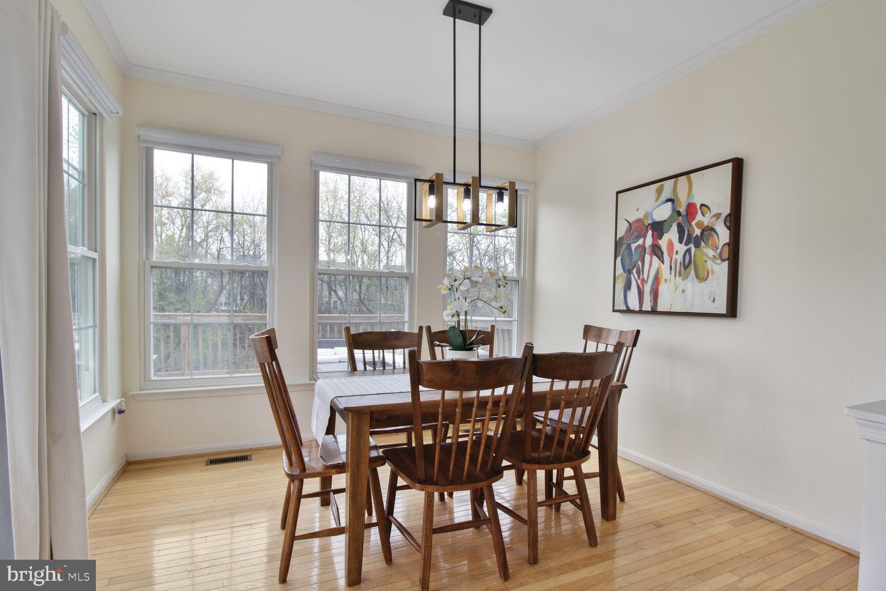 RIDGE COMMONS - Residential