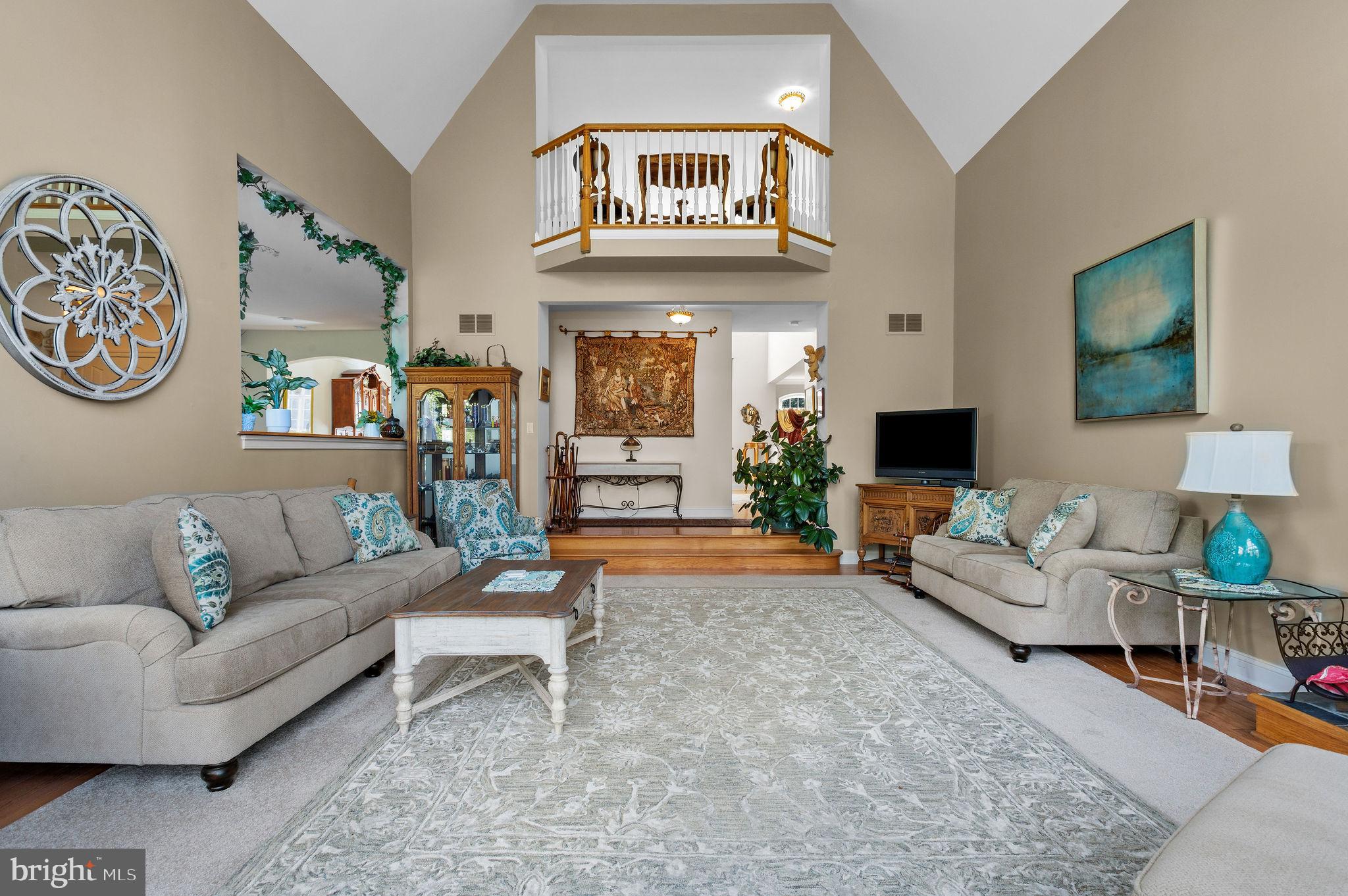 WEST WYND - Residential