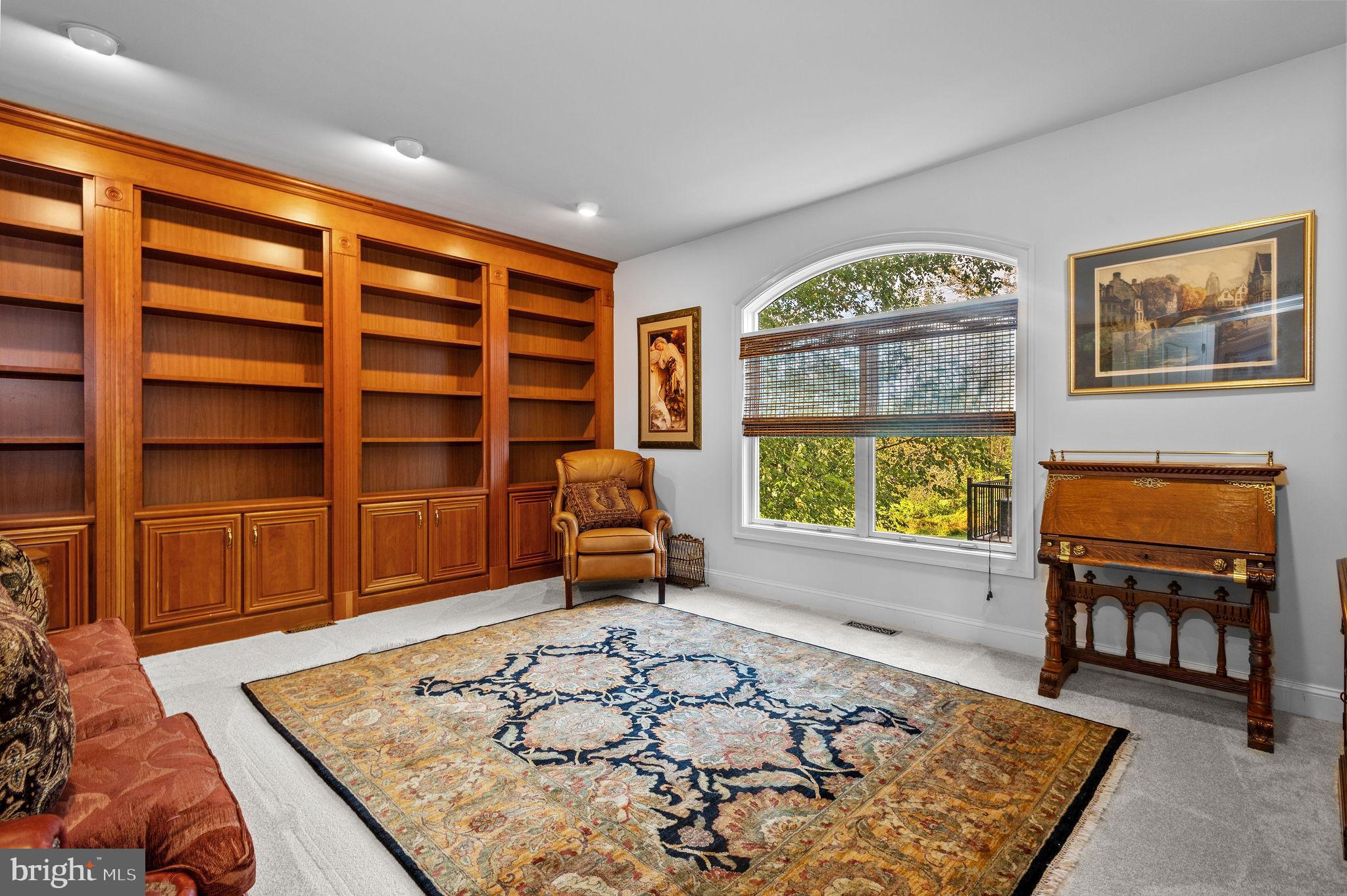 WEST WYND - Residential