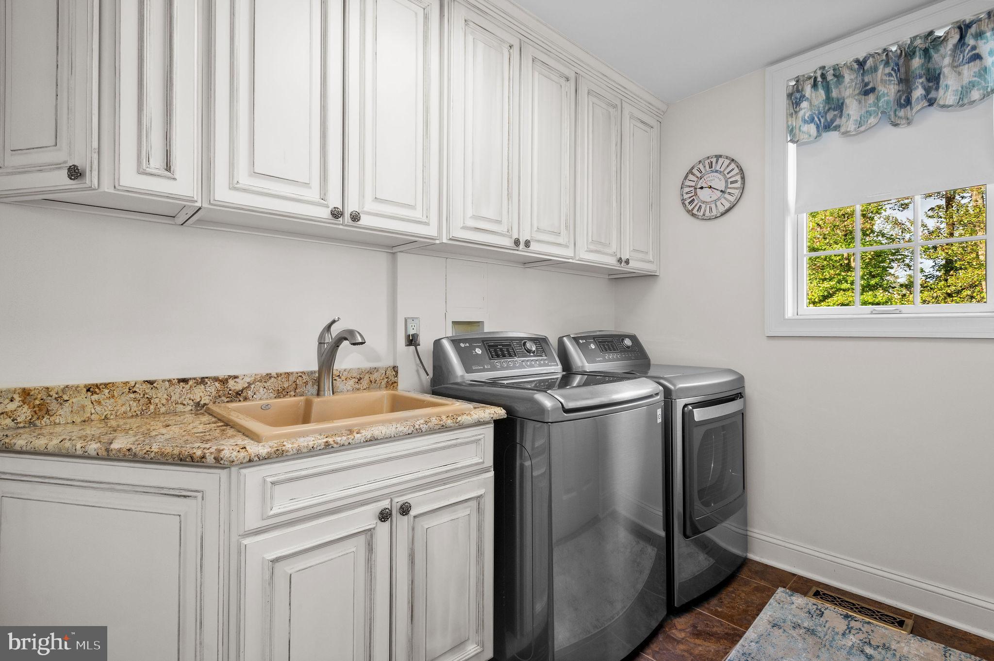 WEST WYND - Residential