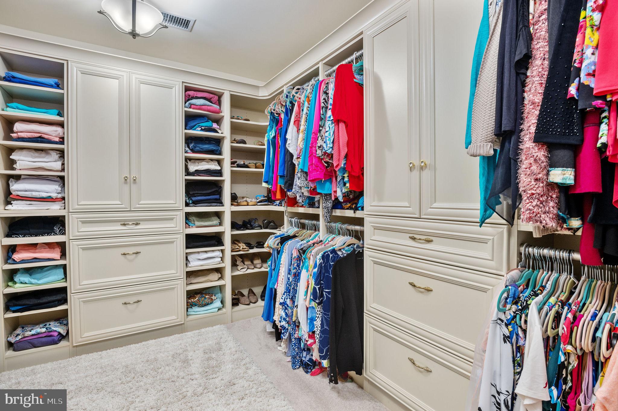 WEST WYND - Residential