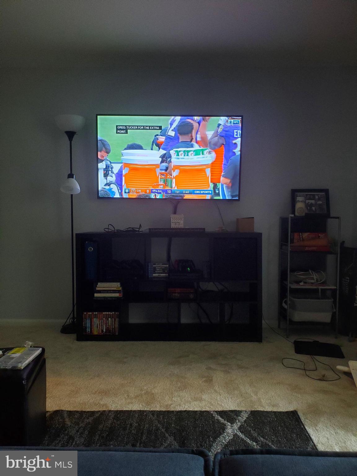 WOODBRIDGE CENTER - Residential Lease