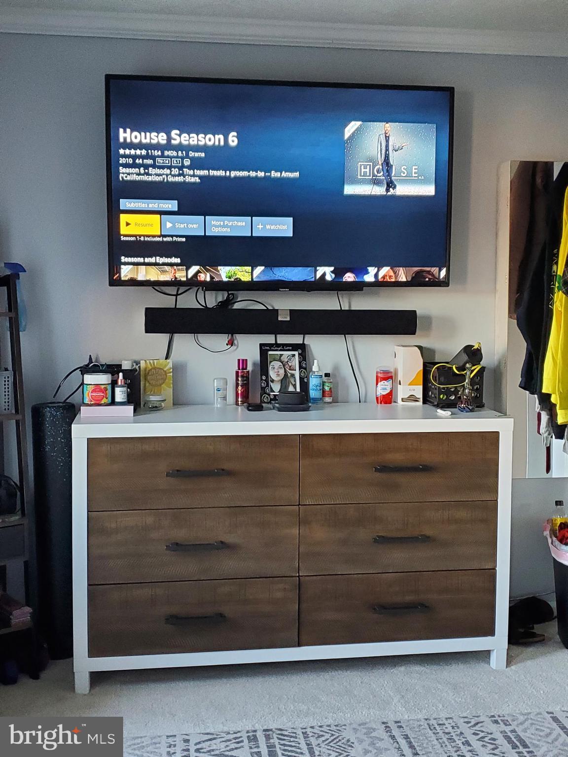 WOODBRIDGE CENTER - Residential Lease