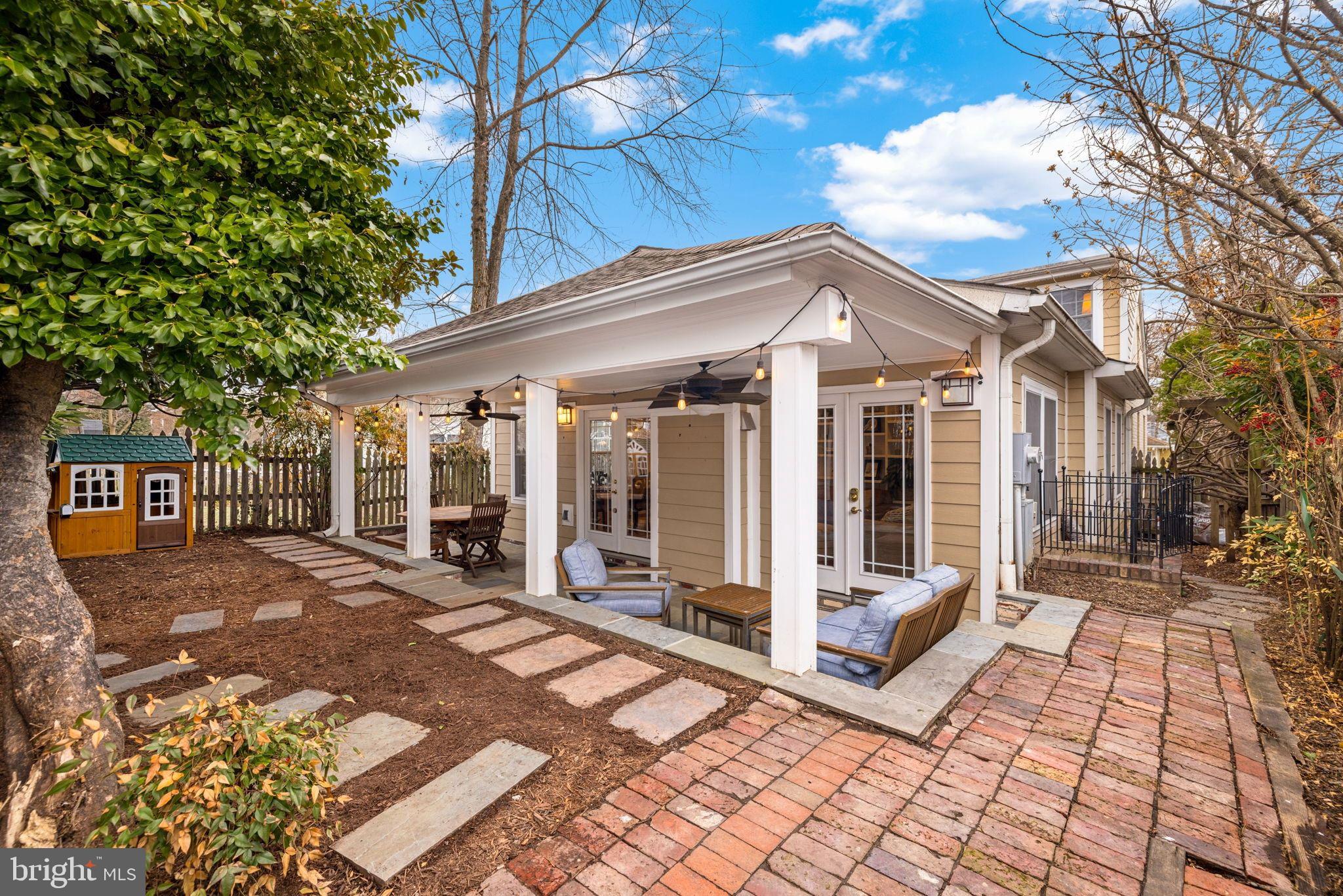 ROSEMONT - Residential