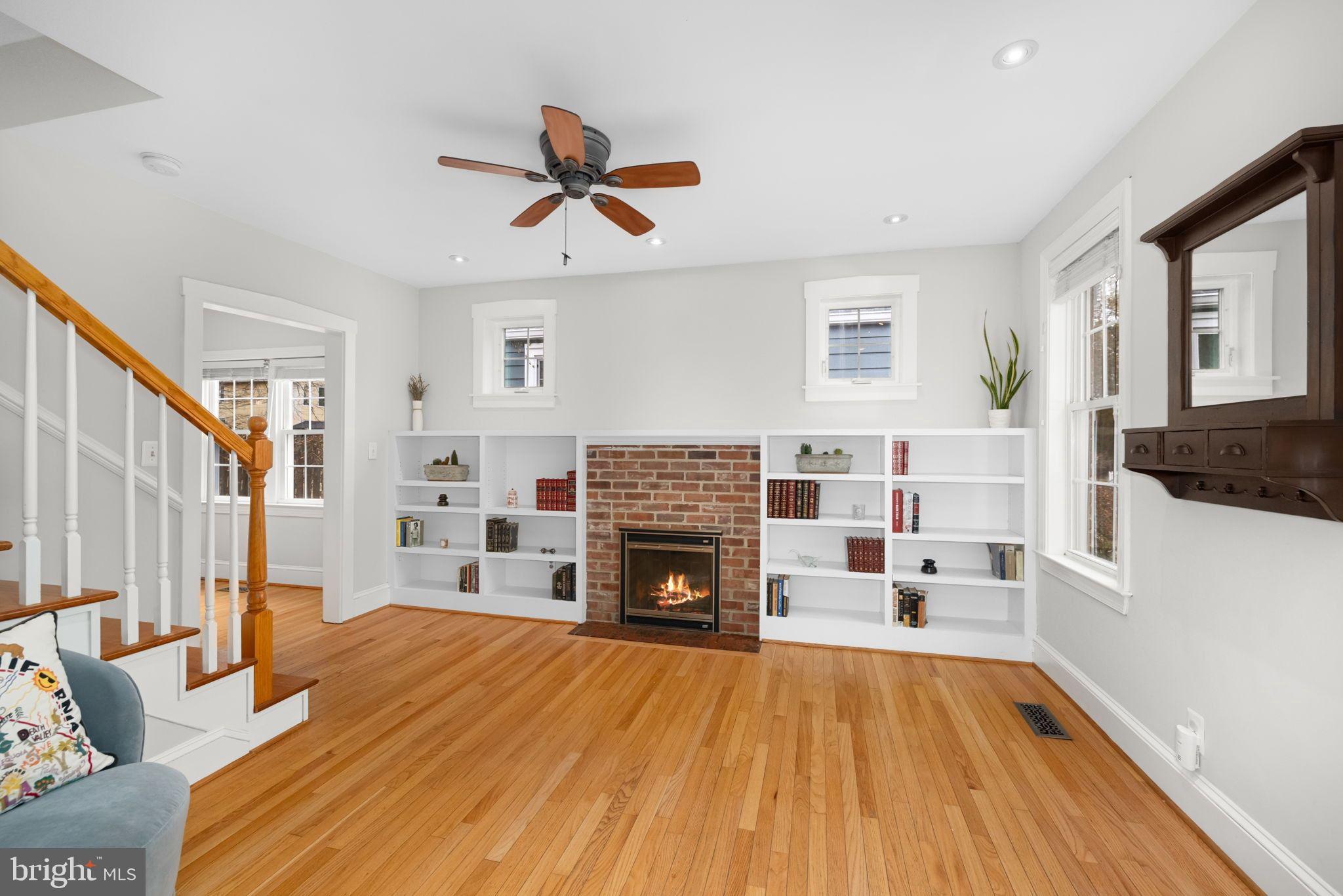 ROSEMONT - Residential