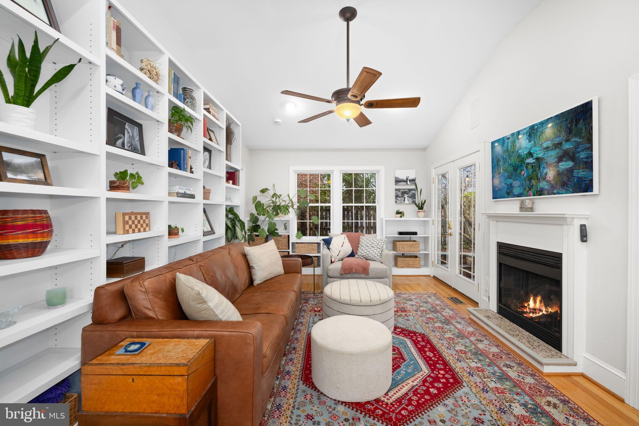 ROSEMONT - Residential