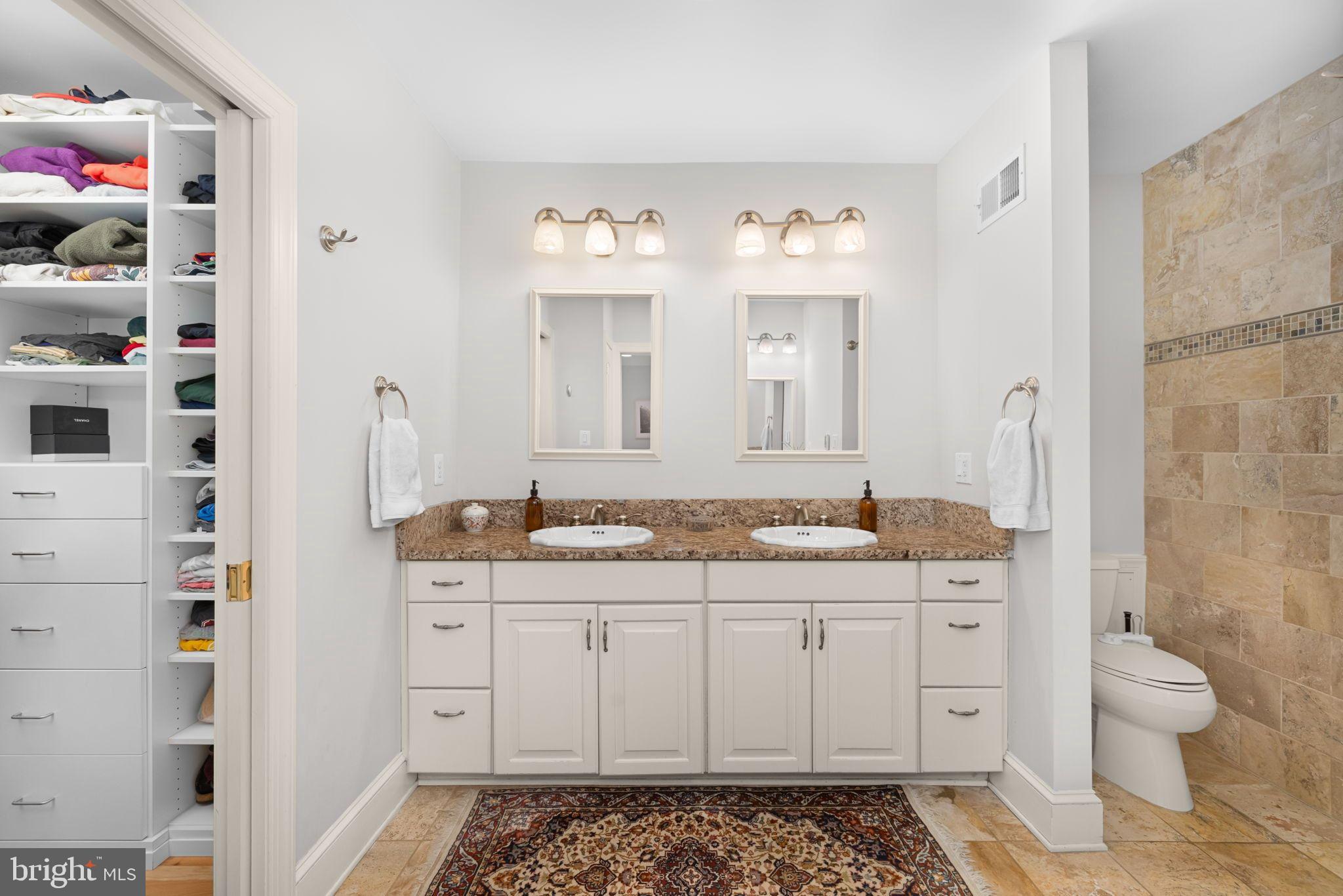 ROSEMONT - Residential