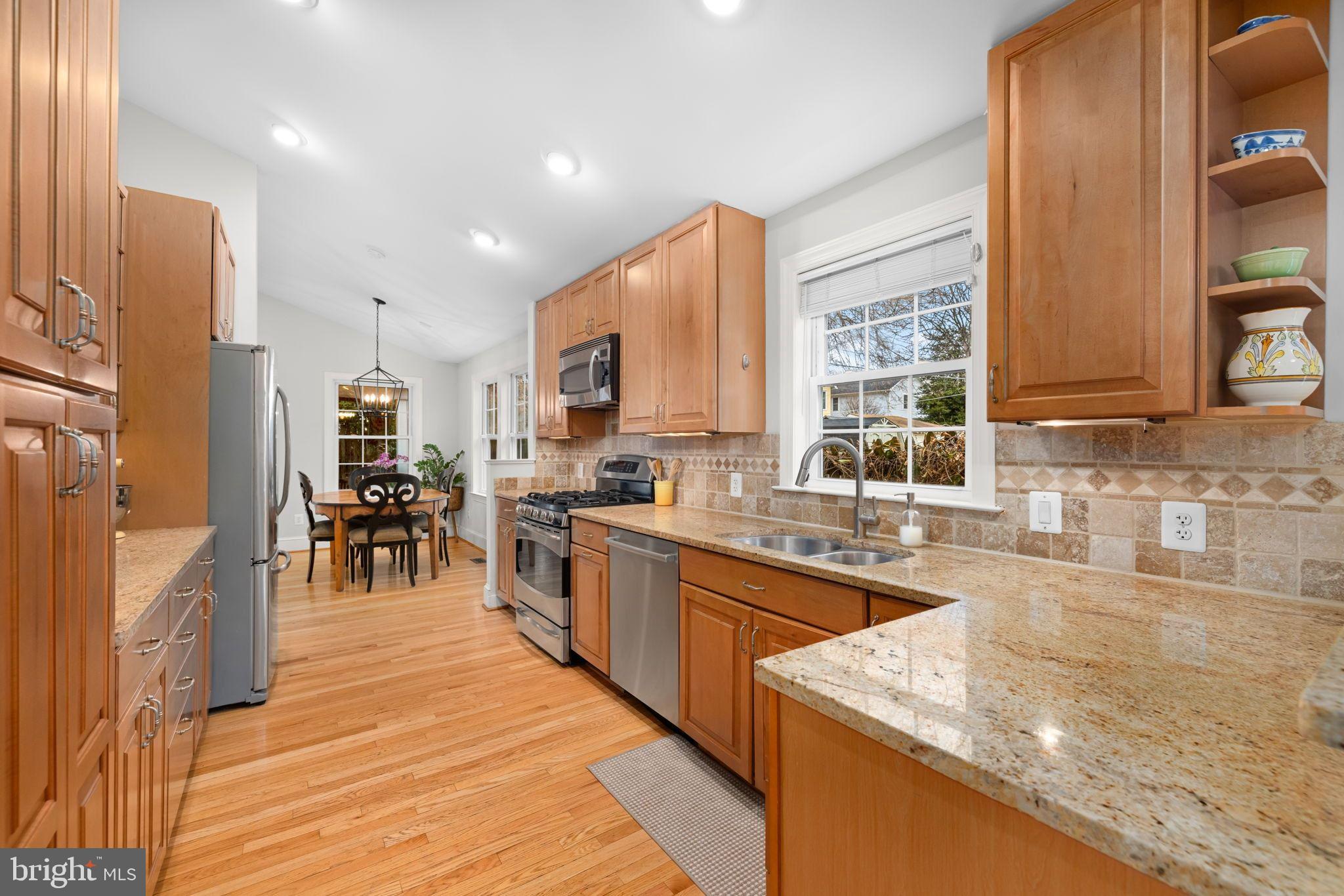 ROSEMONT - Residential