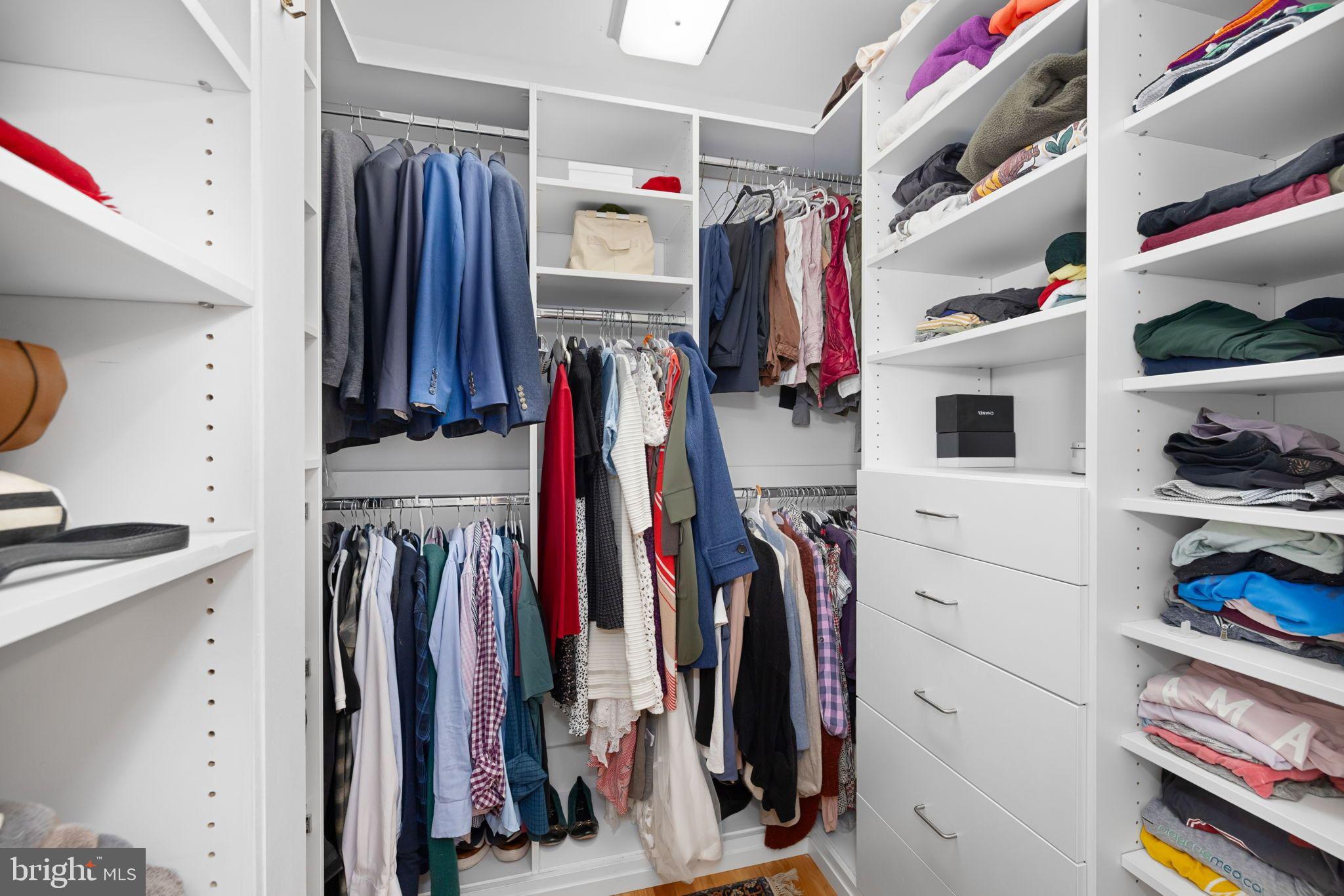 ROSEMONT - Residential