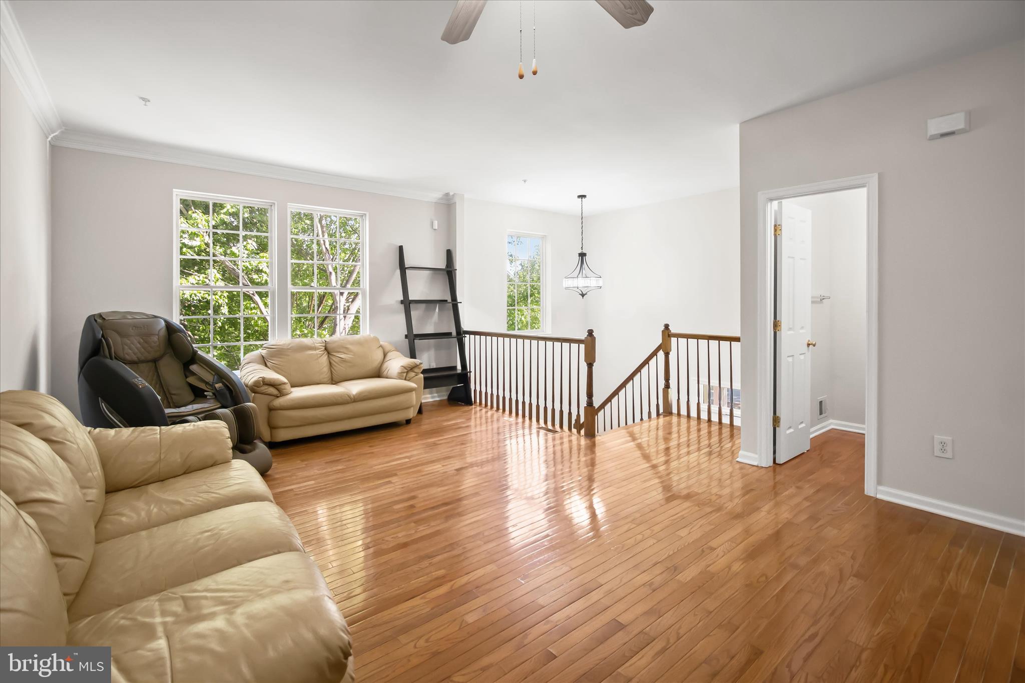 VILLAGE OF RIVER HILL - Residential