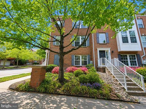 Photo of 6000 Drum Taps Court #A3-42, CLARKSVILLE, MD 21029 (MLS # MDHW2066208)