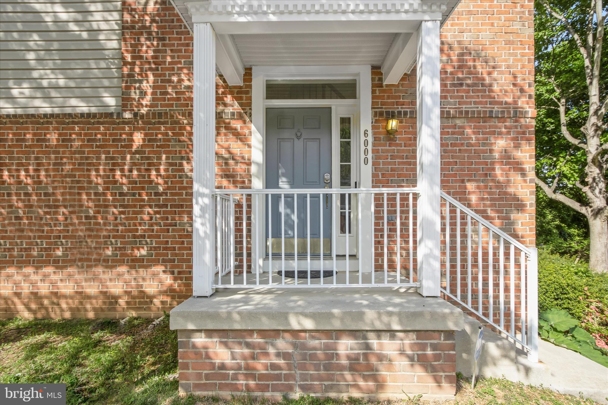 VILLAGE OF RIVER HILL - Residential