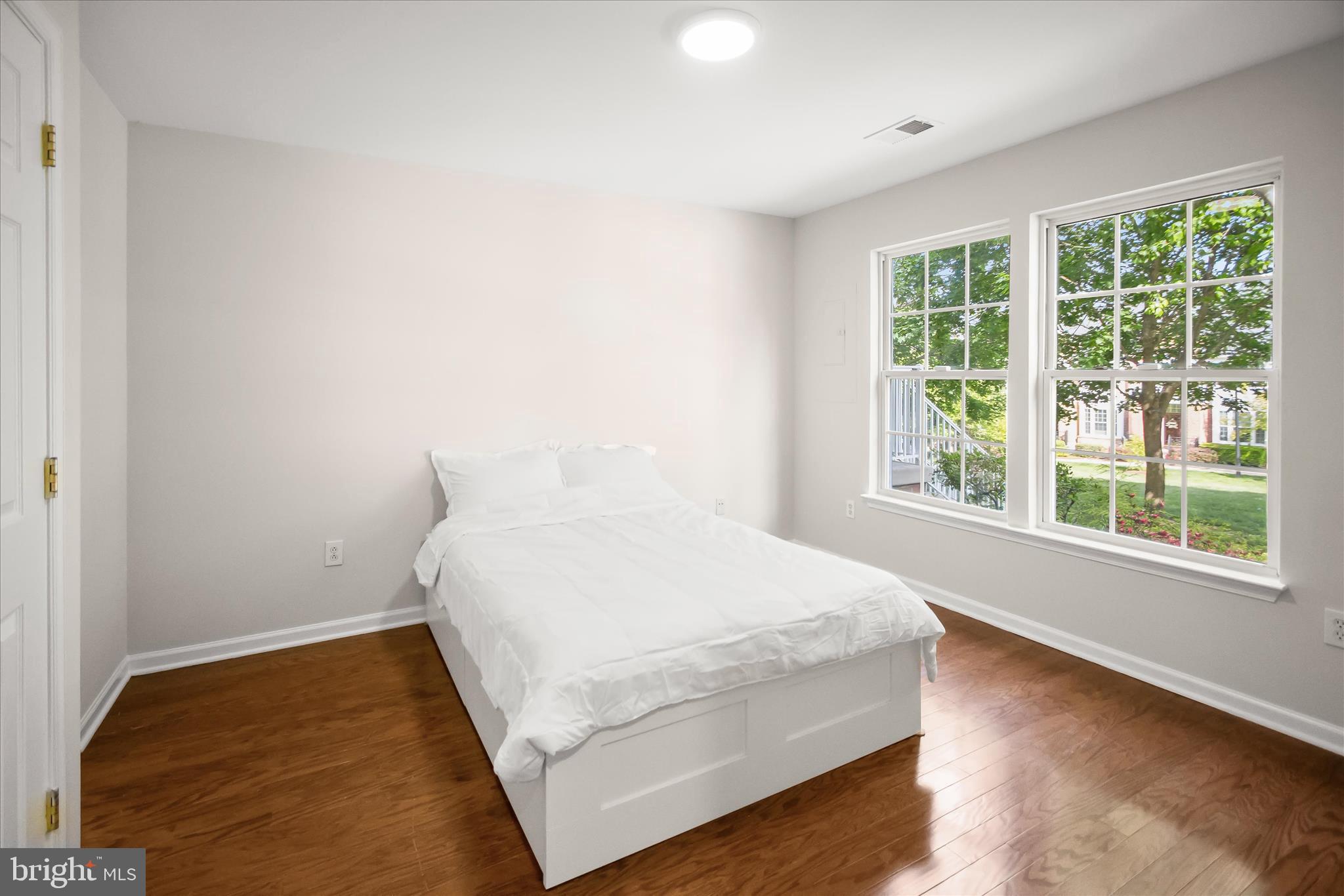VILLAGE OF RIVER HILL - Residential