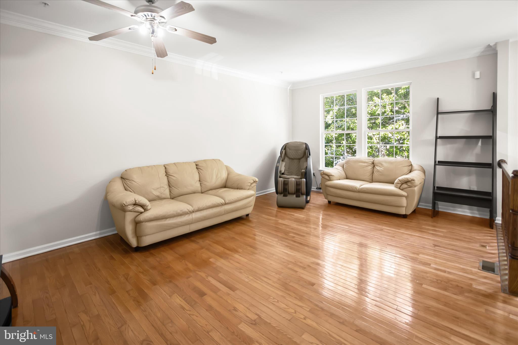 VILLAGE OF RIVER HILL - Residential
