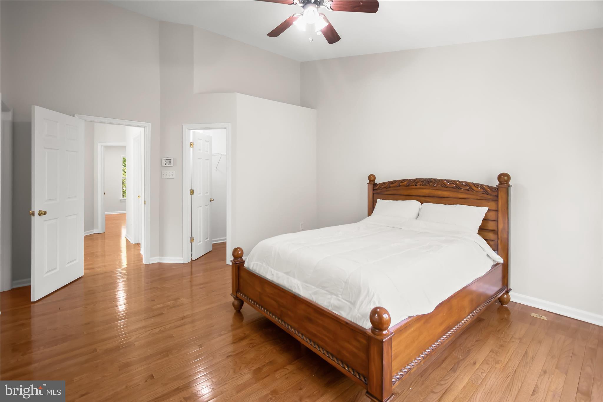VILLAGE OF RIVER HILL - Residential