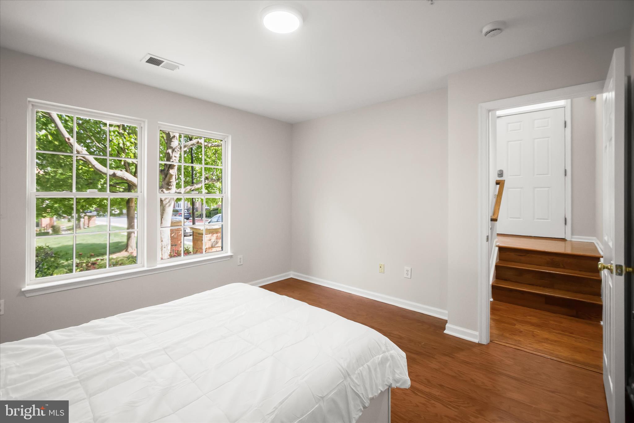 VILLAGE OF RIVER HILL - Residential