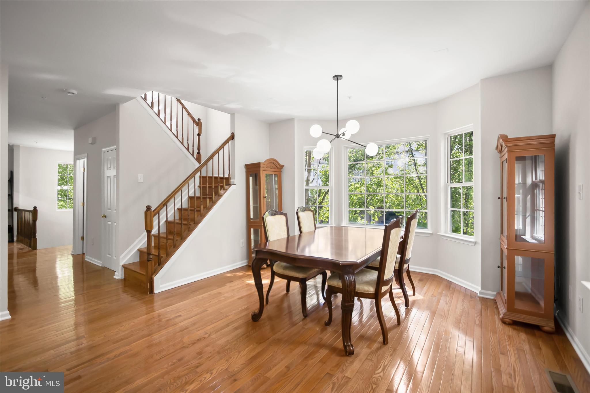 VILLAGE OF RIVER HILL - Residential