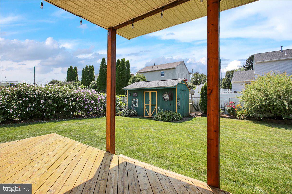 HEATHER KNOLL - Residential