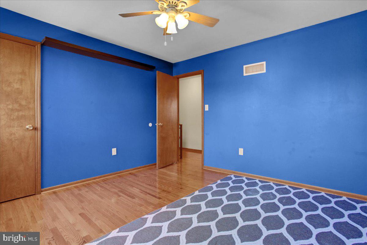 HEATHER KNOLL - Residential