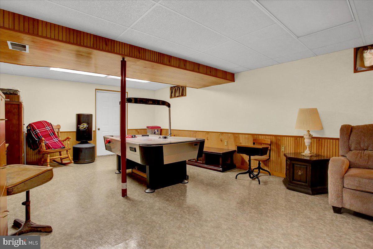 HEATHER KNOLL - Residential