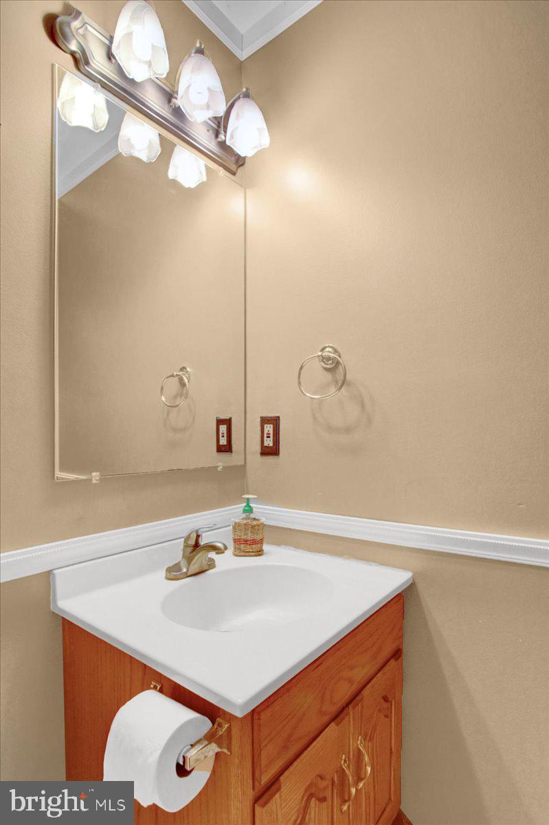 HEATHER KNOLL - Residential