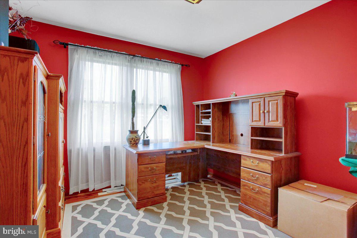 HEATHER KNOLL - Residential