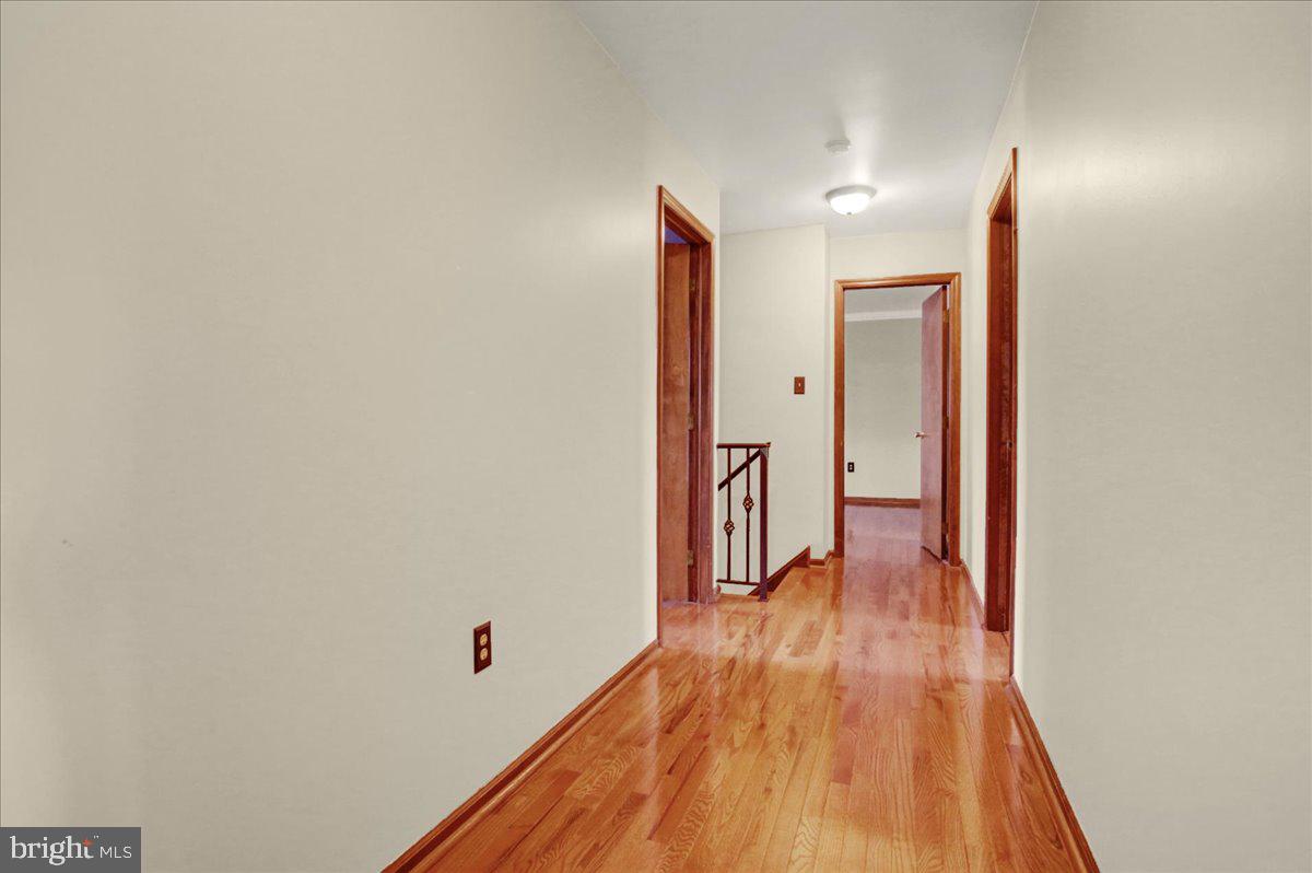 HEATHER KNOLL - Residential