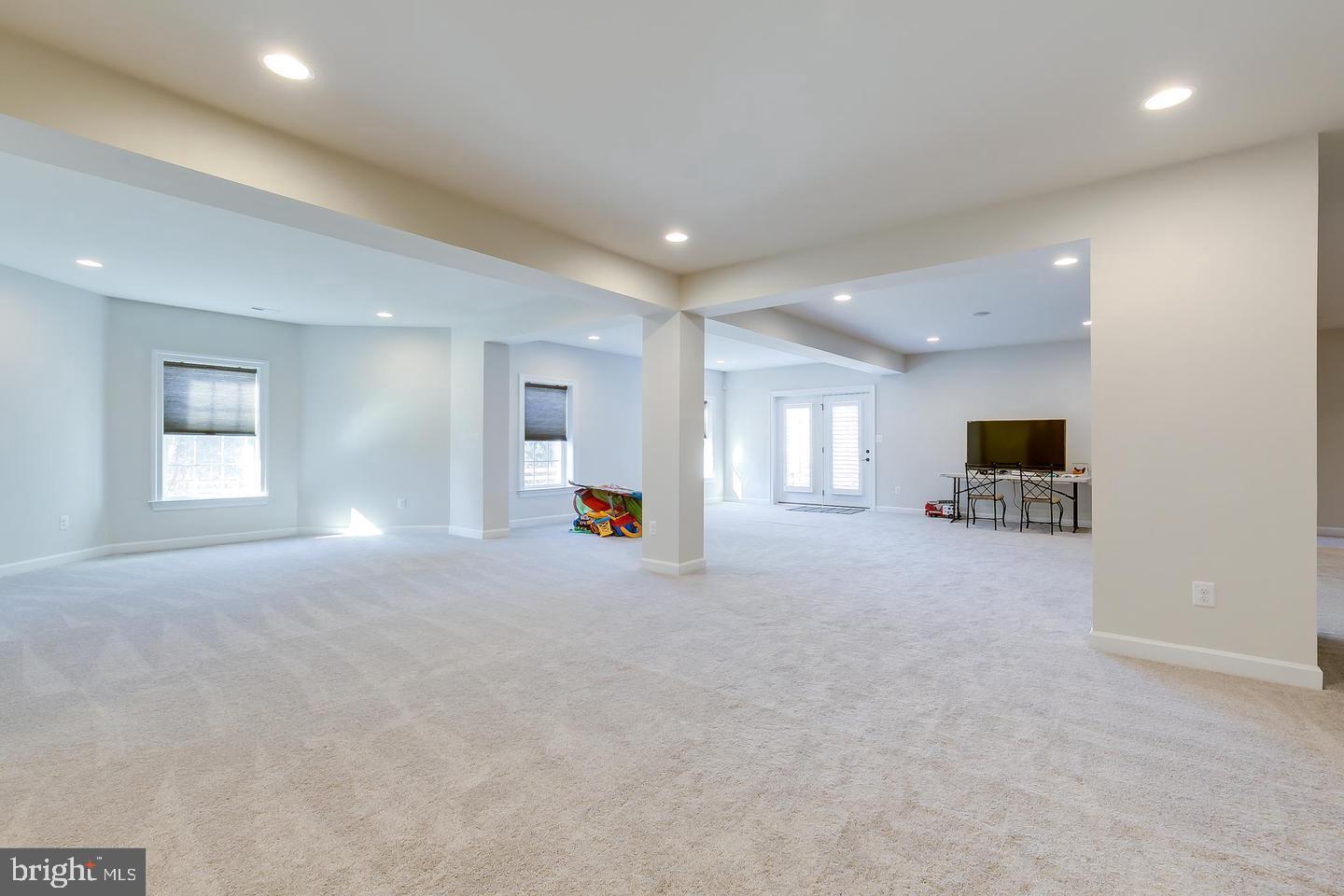 WILLOWSFORD - THE GREENS - Residential Lease