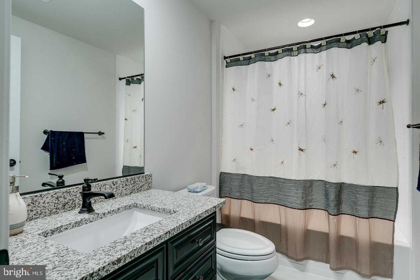 WILLOWSFORD - THE GREENS - Residential Lease