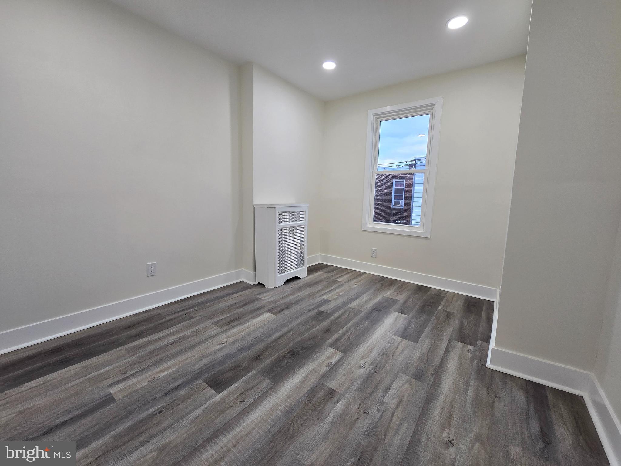 PHILADELPHIA - Residential